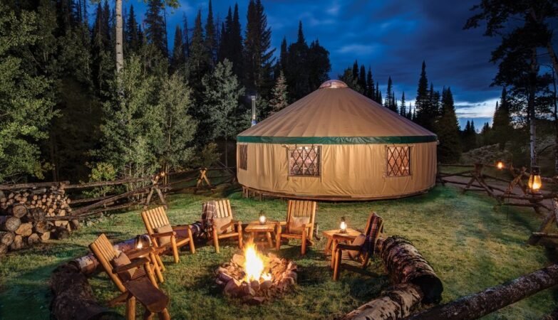 can you live in a yurt
